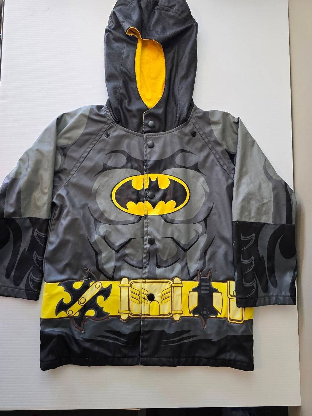 Batman Costume/Jacket Sz 5 Kids